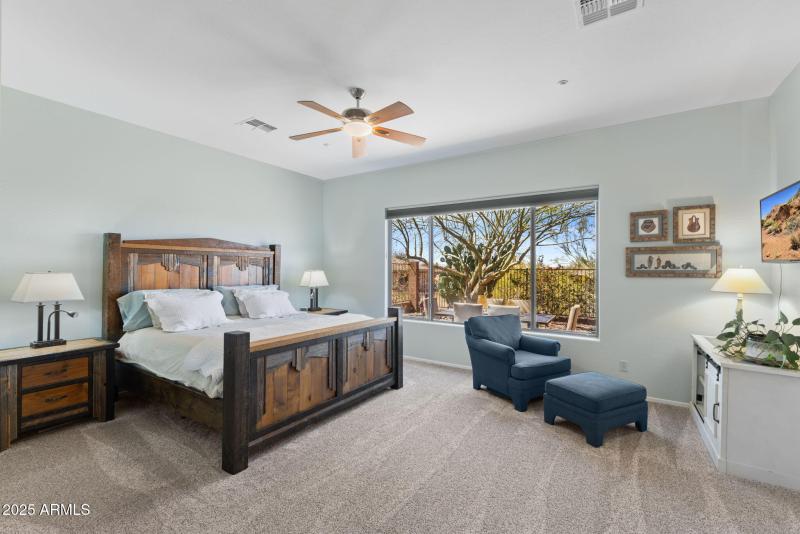 41802 N BRIDLEWOOD WAY