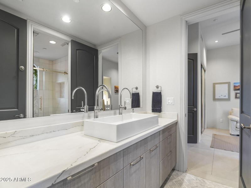 062_Bathroom