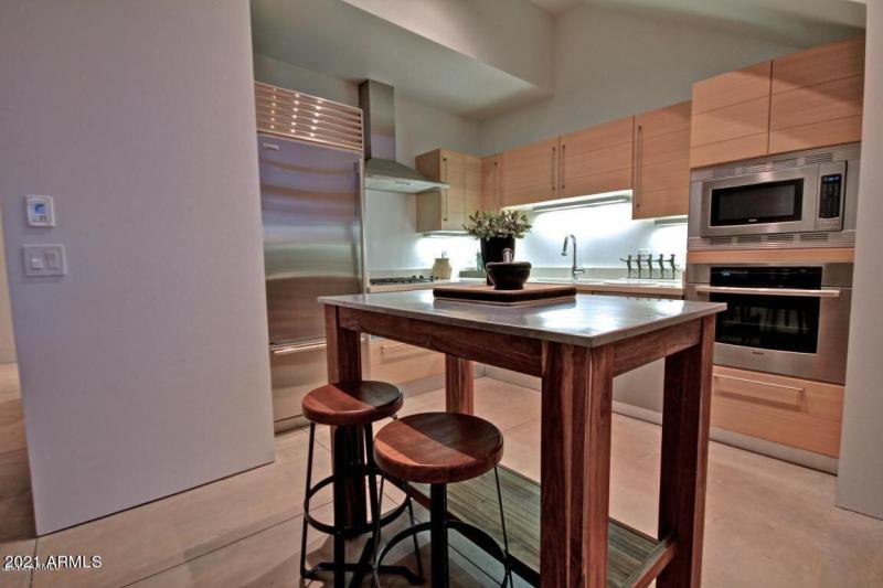 20190213163144469402000000-o