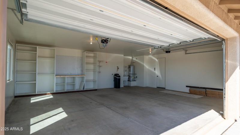 garage Vaquero Cir