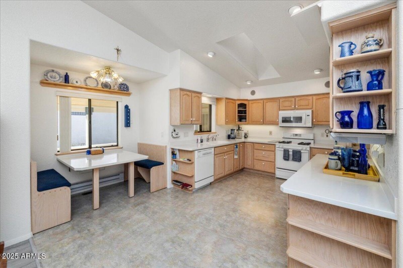 05-Kitchen