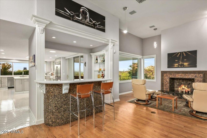 28-The Bar & Sitting Room