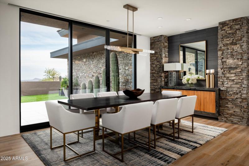 Dining Buffet Detail