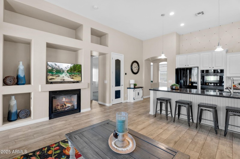 13-web-or-mls-Gardenia-26