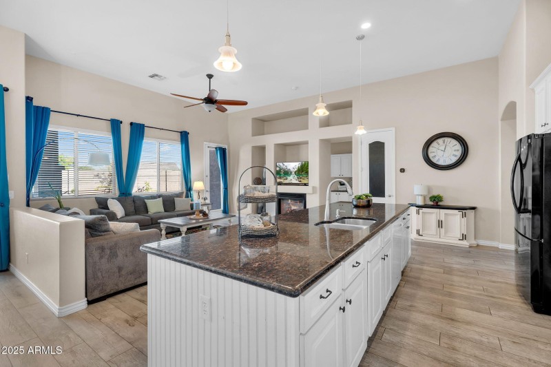 21-web-or-mls-Gardenia-16