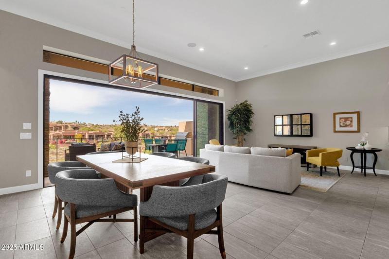 022_Retractable Glass Doors Open