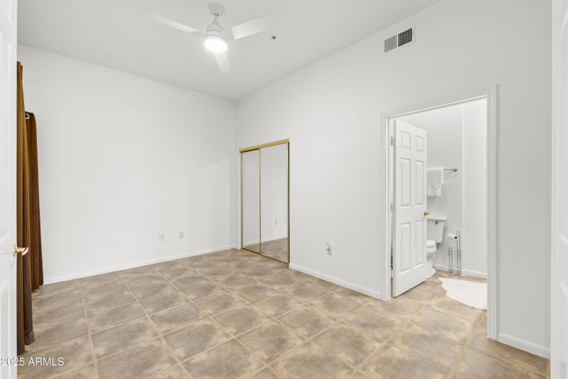 8245 E Bell Rd #127-29