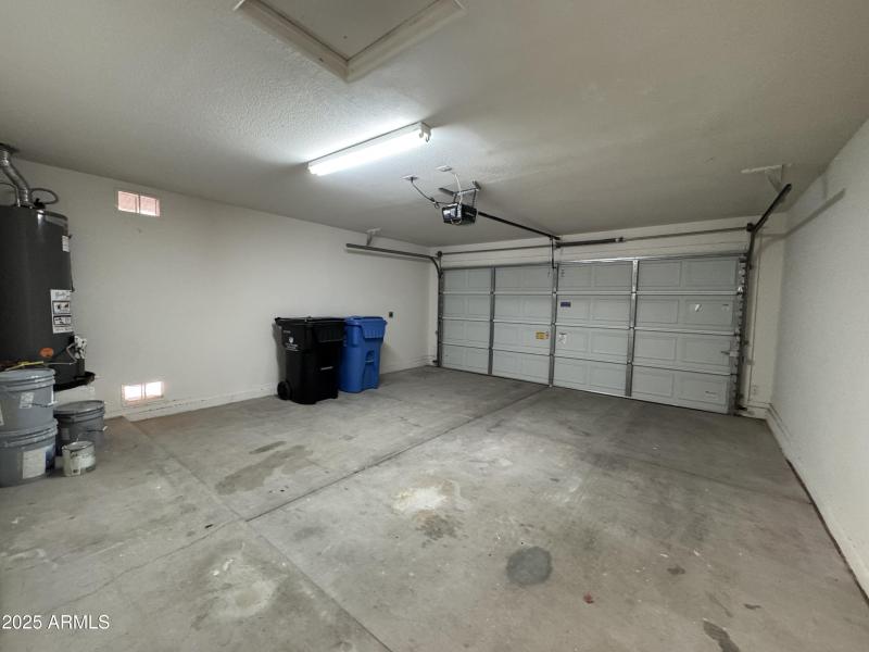 2-Car Garage