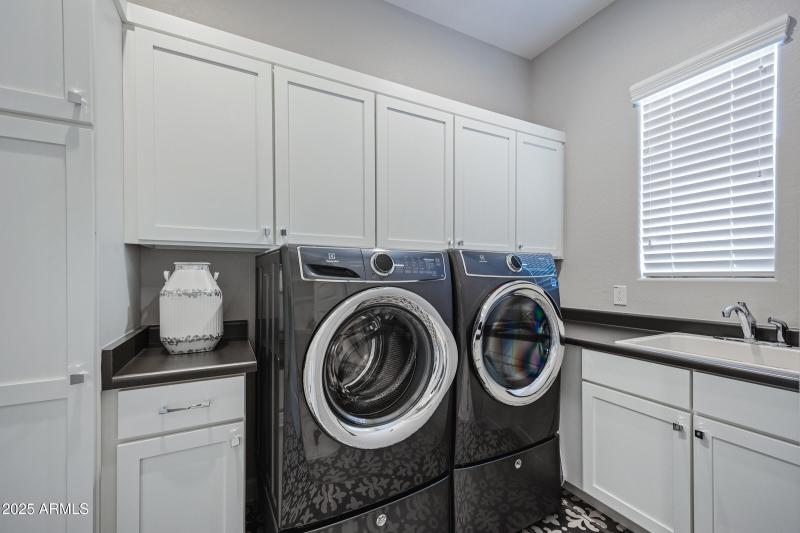 12418 W Tyler Trail-55