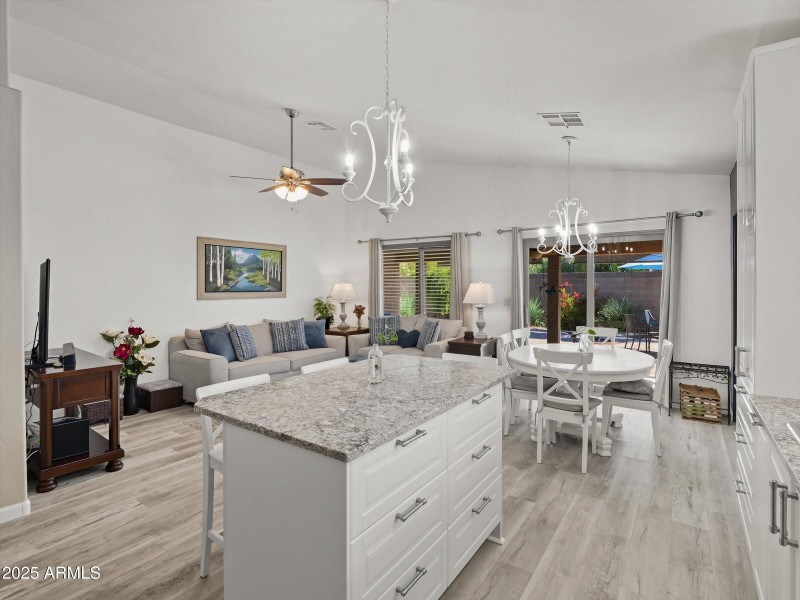 Kitchen Family Room