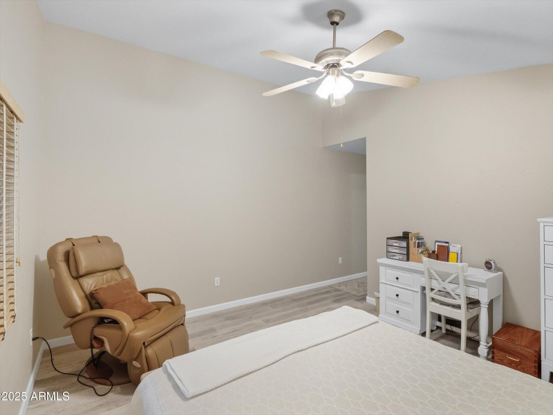 Master Bedroom3