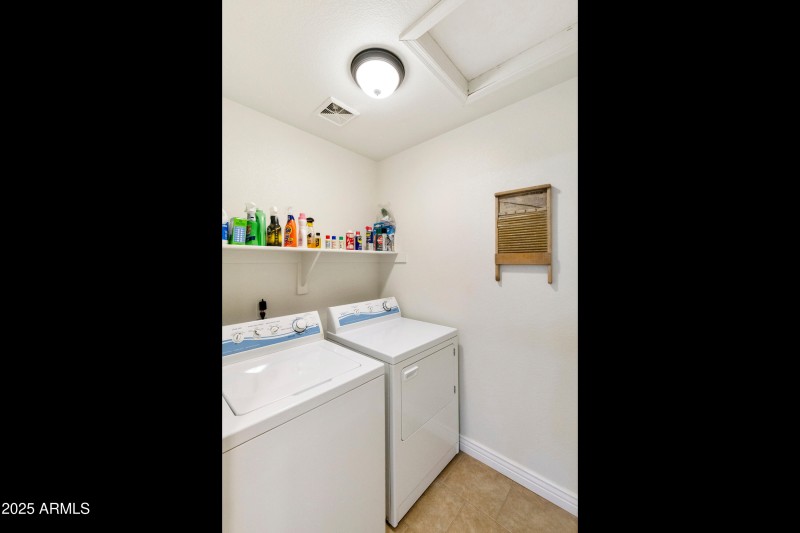 2258 E-027-013-DLB 6310-MLS_Size