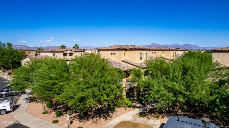 2821 S SKYLINE DR 107