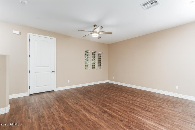 2821 S SKYLINE DR 107