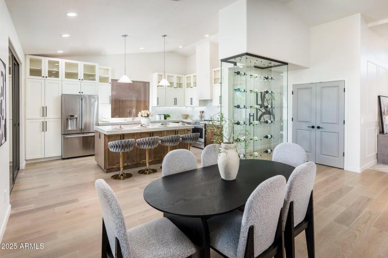 5106 E Wallace Ave - MLS-17