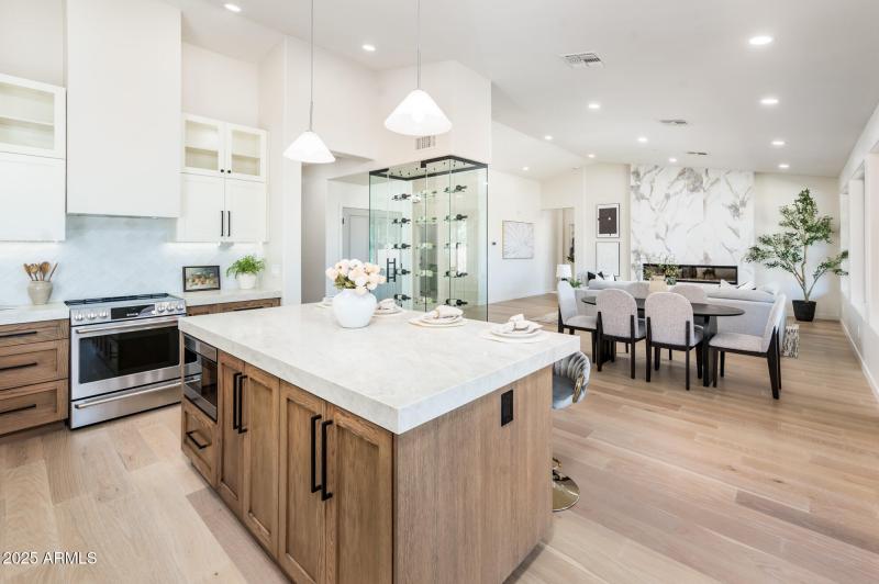 5106 E Wallace Ave - MLS-23