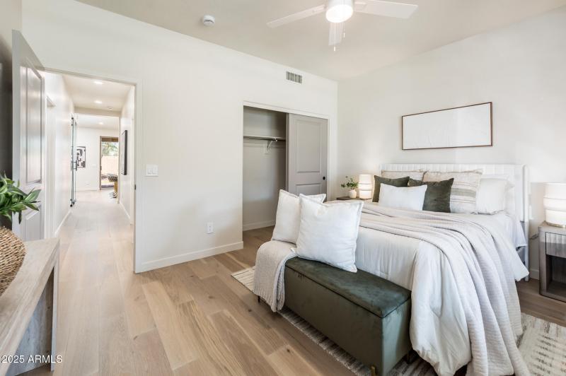 5106 E Wallace Ave - MLS-32