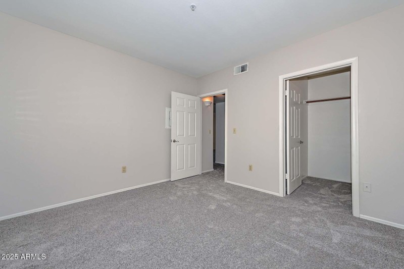 2nd Bedroom2