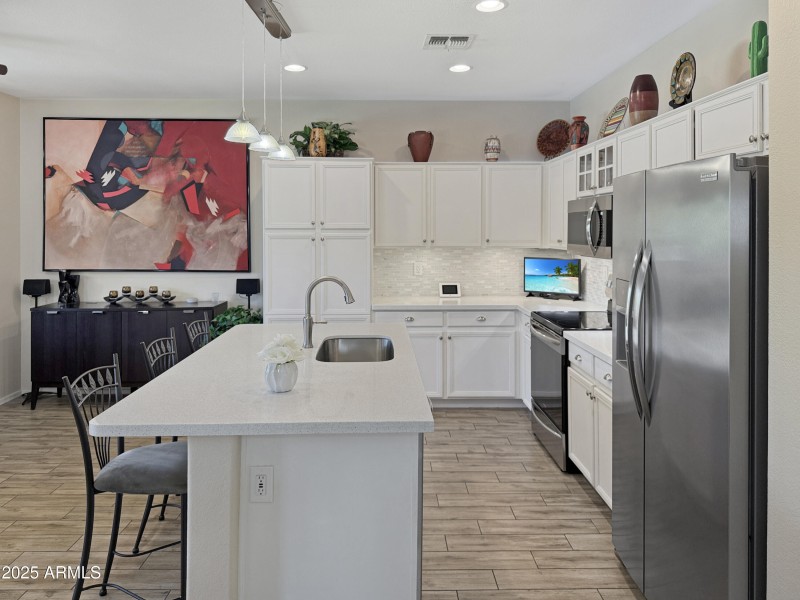 Open Kitchen Quartz Countertops