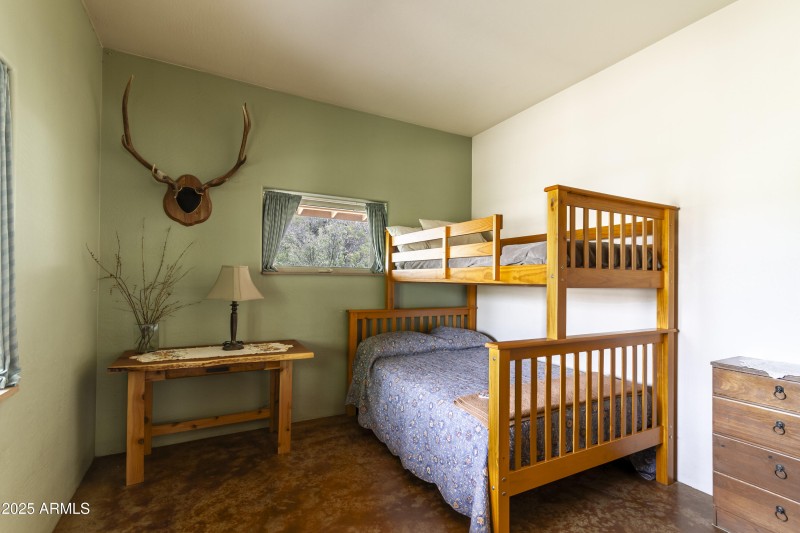 Weatherly Property-28