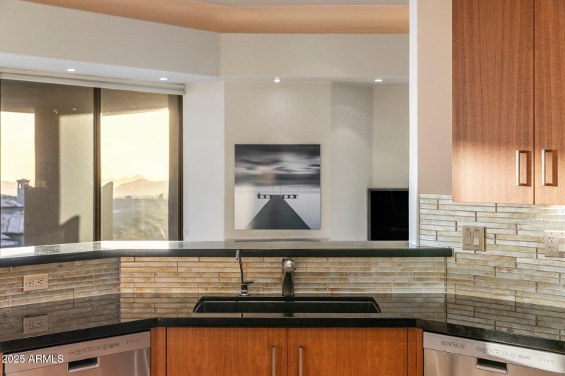 Kitchen Sink to to Living Space