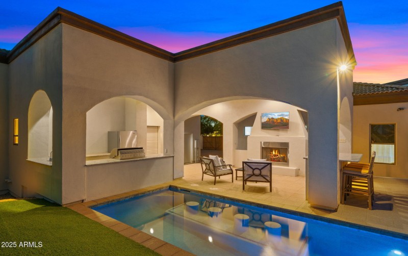 100-web-or-mls-TWILIGHT5