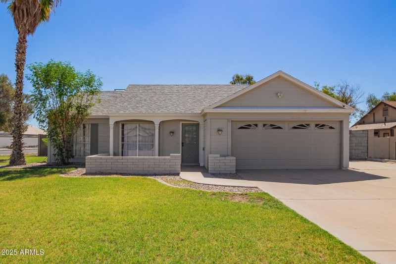 8503 W BLOOMFIELD RD