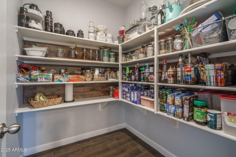8) PANTRY