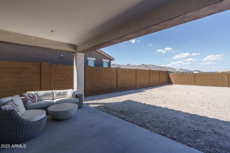 27) BACK PATIO