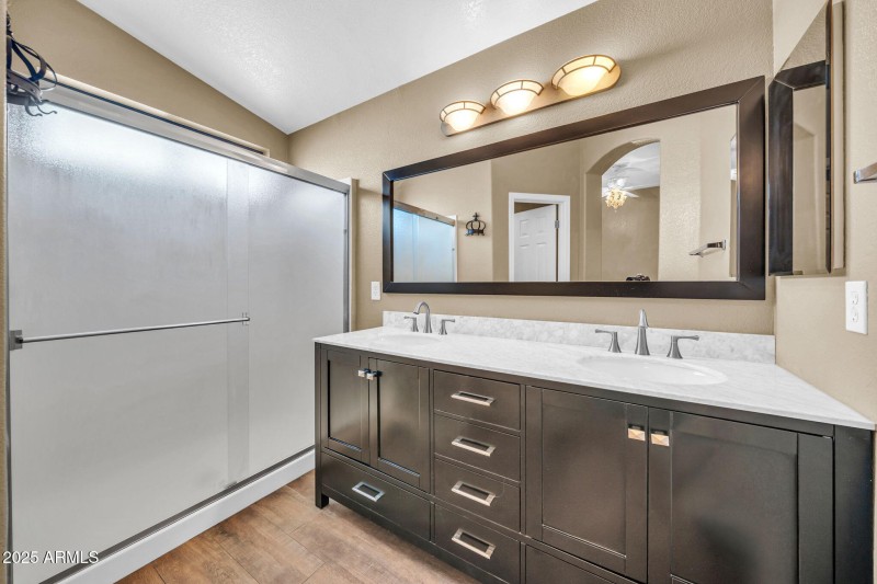 2138 W Carol Ann Way-19