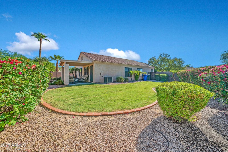 2138 W Carol Ann Way-32