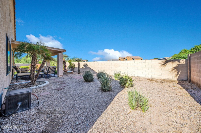 2138 W Carol Ann Way-35