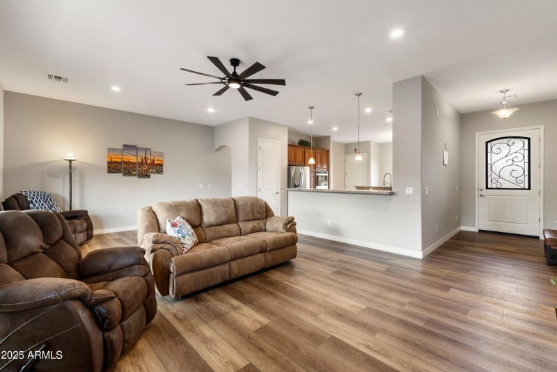 Open, Inviting & Airy Great Room!