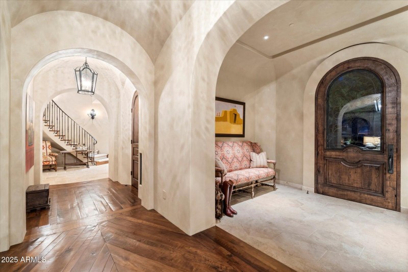 028-Foyer