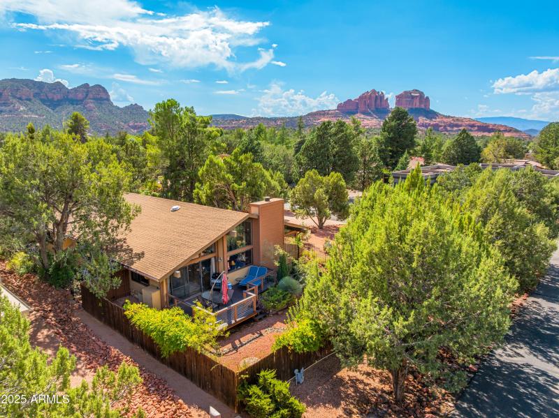 150 Fawn Drive-3