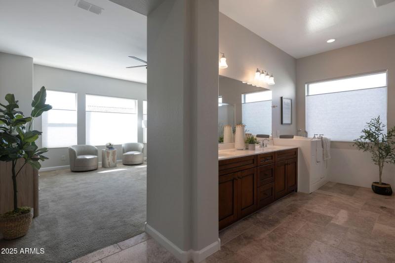 23-web-or-mls-Qp-5218