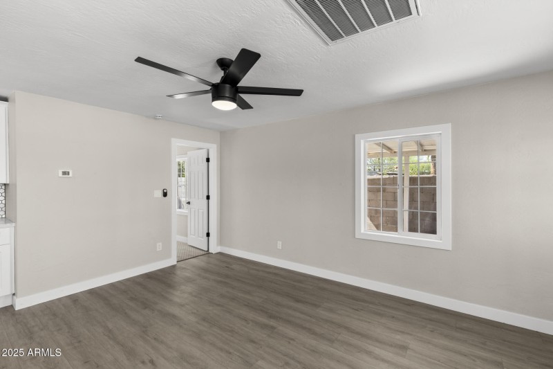 Guest Quarters - Living Area