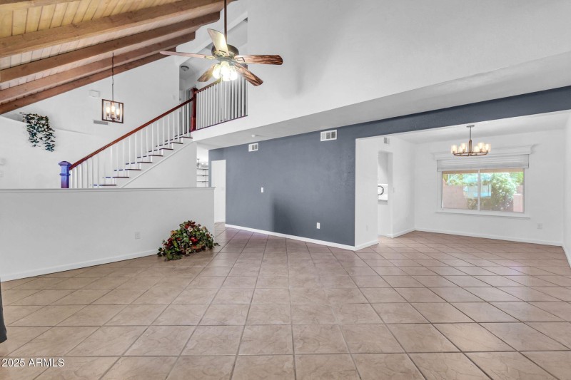 3017 E Gable Ave-14