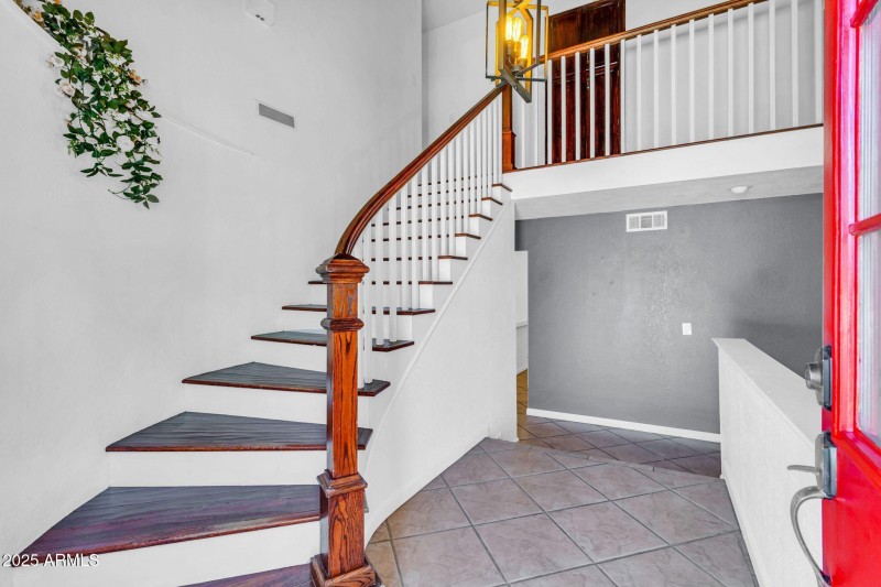 3017 E Gable Ave-15