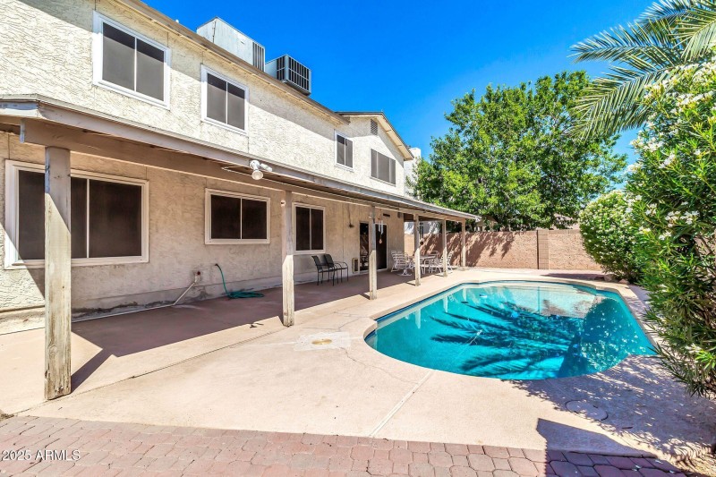 3017 E Gable Ave-45
