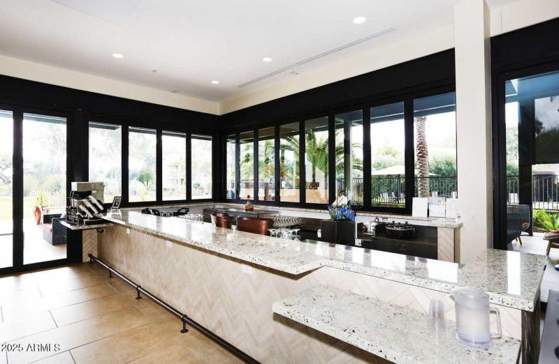 THE ESTATE CLUB BAR AREA