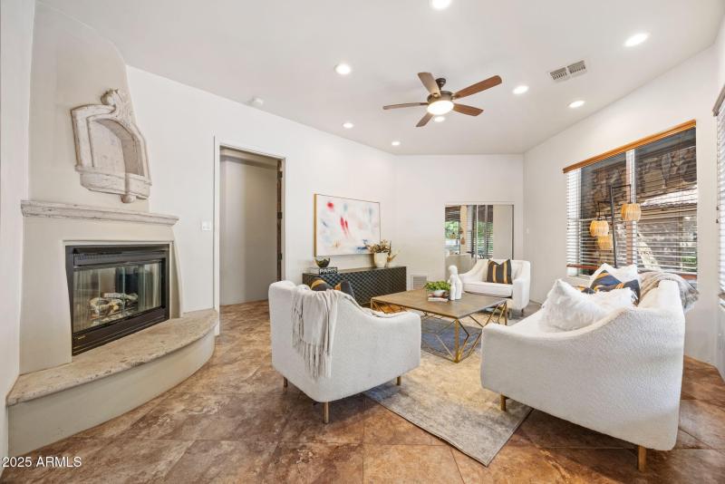 31-web-or-mls-8822-n-172nd-dr