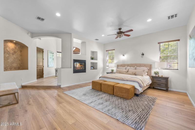 22-web-or-mls-8822-n-172nd-dr