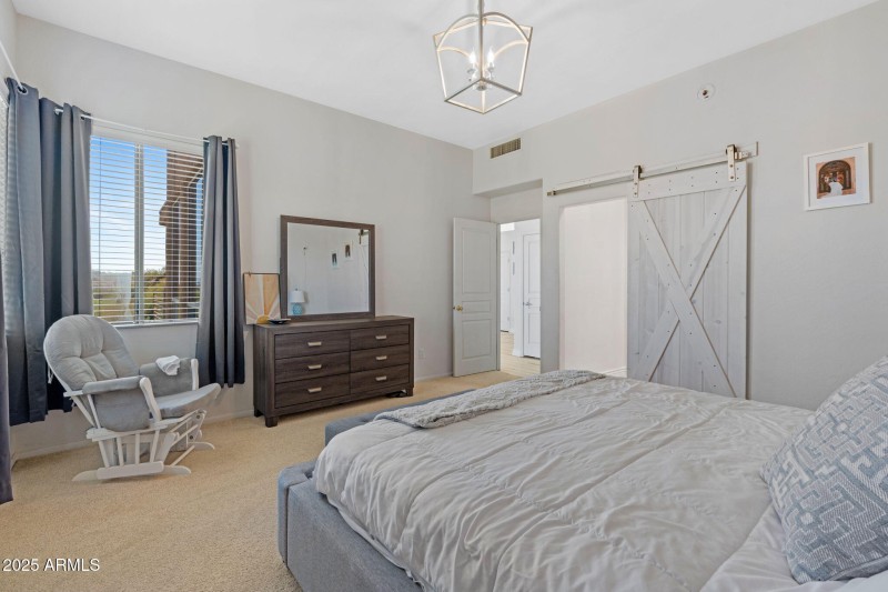 15-web-or-mls-15660-e-tepee-dr