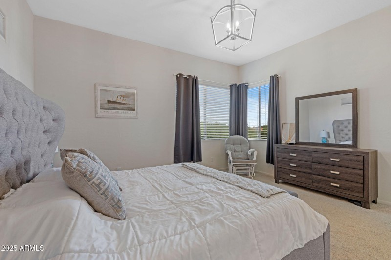 16-web-or-mls-15660-e-tepee-dr