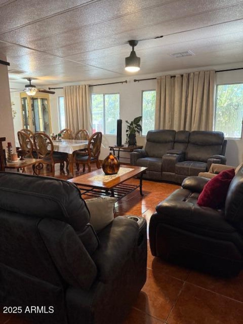 family room1
