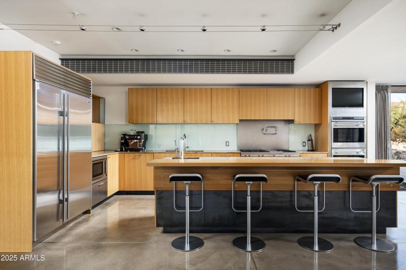 Open Kitchen
