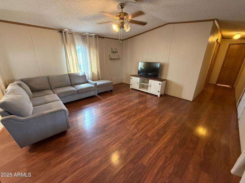 WhatsApp Image 2025-09-18 at 1.45.53 PM