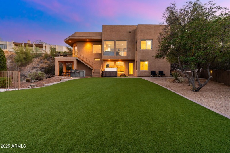 30-web-or-mls-15660-e-tepee-dr (1)