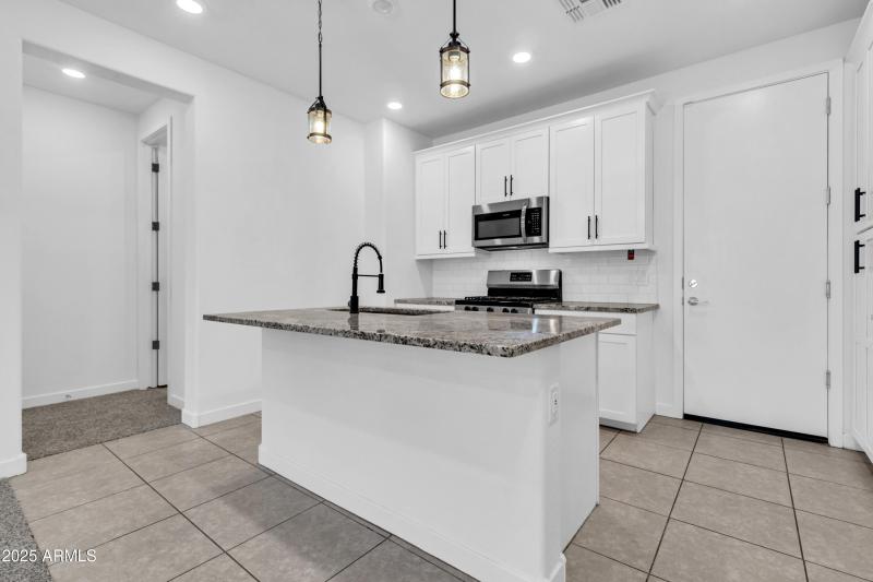 4077 S Sabrina Dr-12